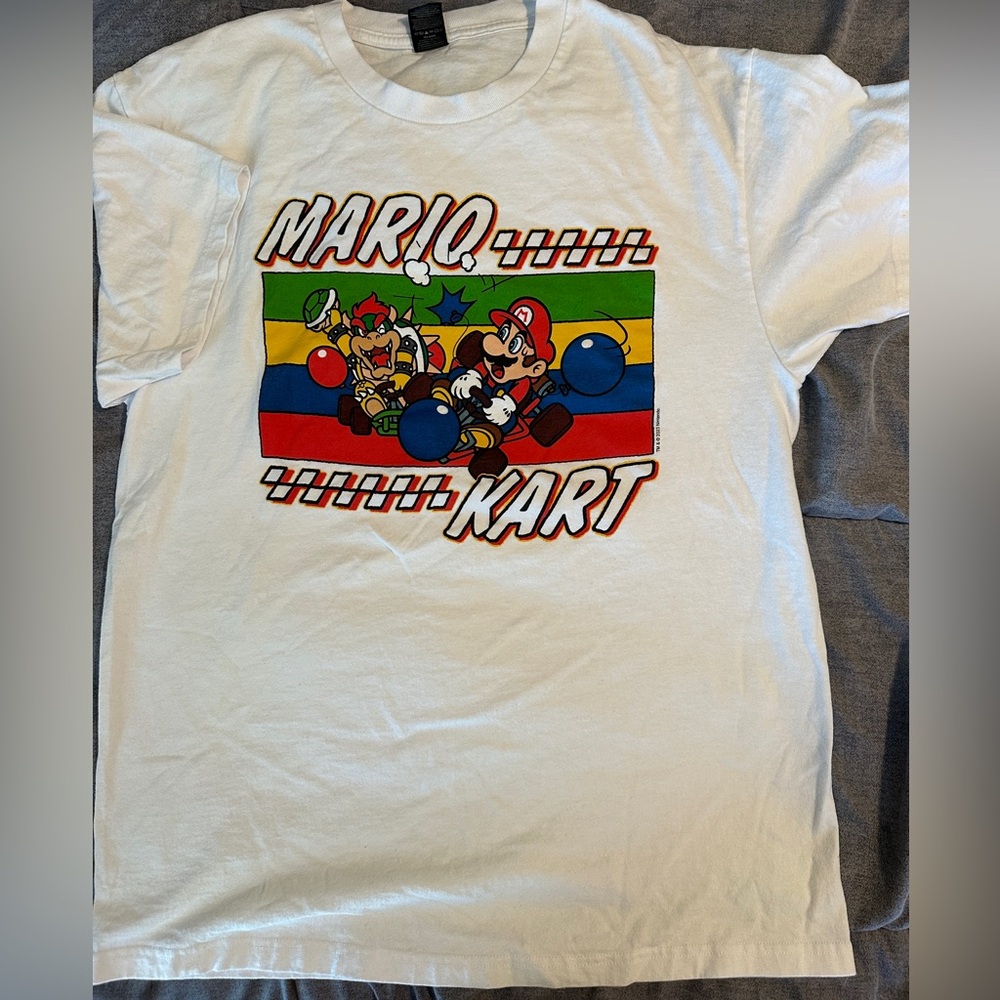 Super Mario (2 shirts) men’s tshirt bundle size L